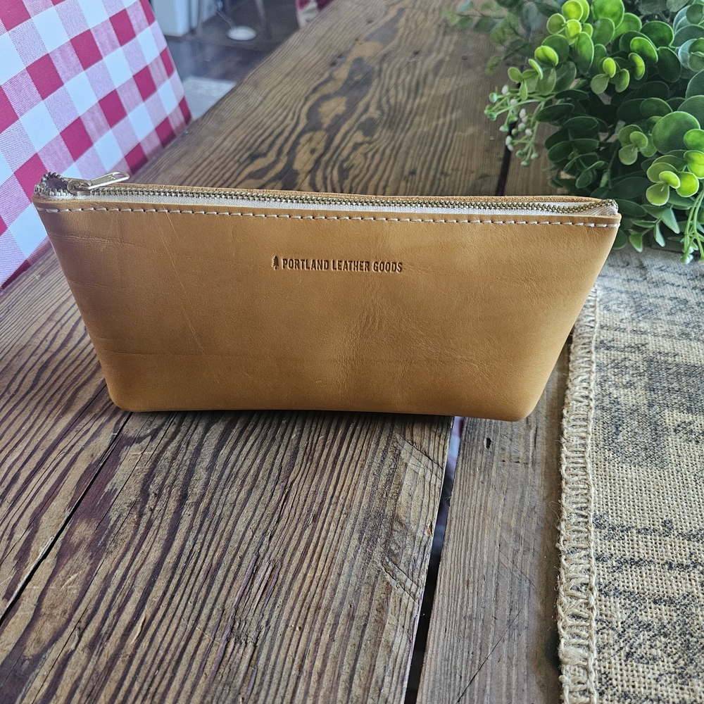 Portland Leather Goods Tan Toiletry Bag